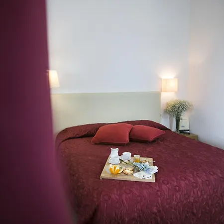 Отель Il Vigneto 3*